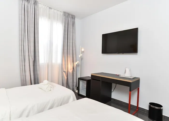Kuve Hotel