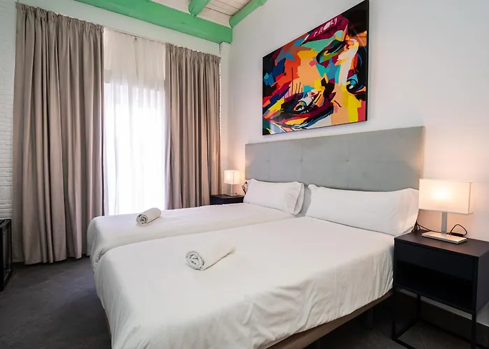 Kuve Hotel *