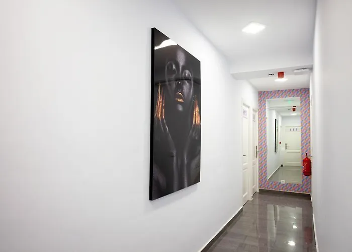 Hotel Kuve