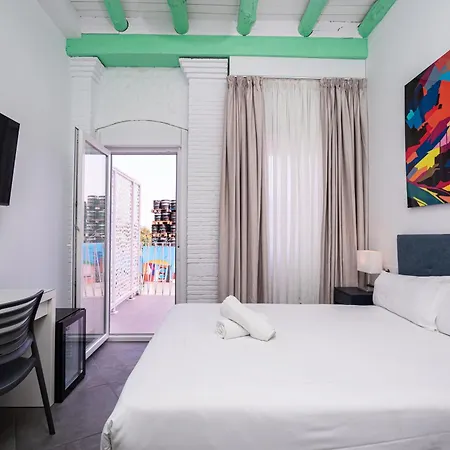 Hotel Kuve *