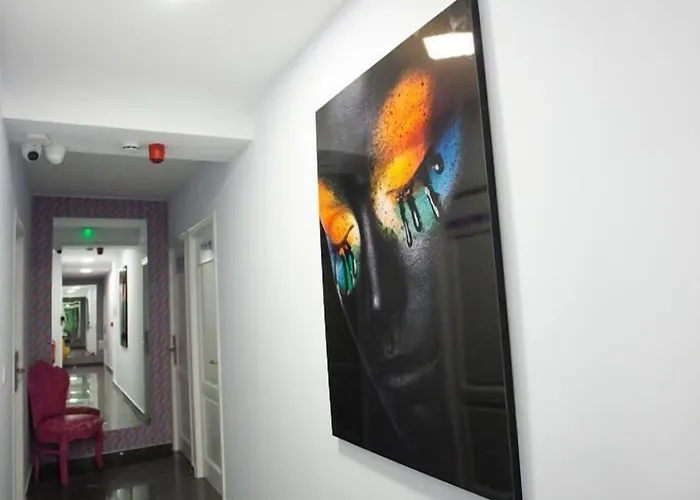 Kuve Hotel