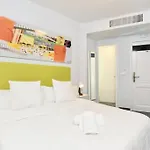 Hotel Kuve